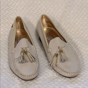 Marc Joseph Beige Leather Tassel Mocassin Leather Loafers Size 9